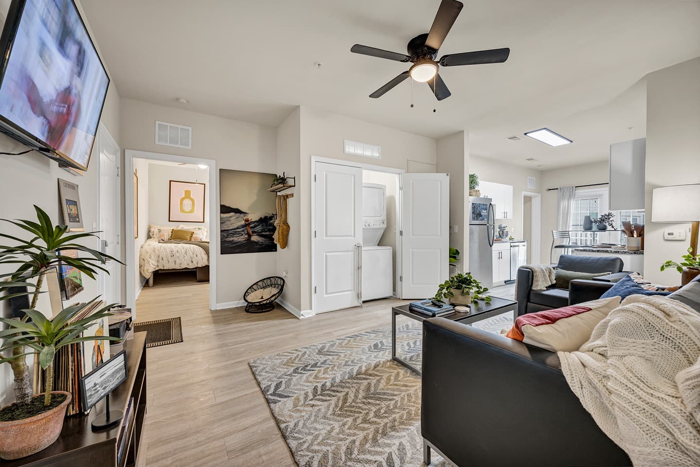 Luxe—Model—Living-Room-(4)